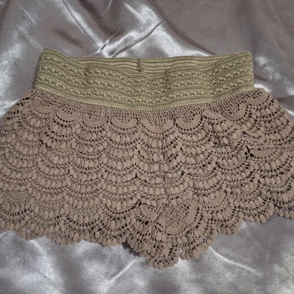 American Rag Crochet Lace Mini Shorts in Taupe and Olive Size S